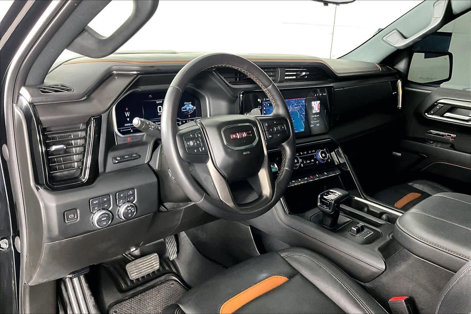 Certified 2023 GMC Sierra 1500 AT4 w/ AT4 Premium Package AWD/4WD image 17