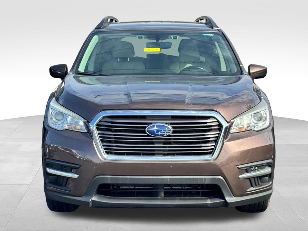 Used 2019 Subaru Ascent Premium w/ Popular Package #2 image 3
