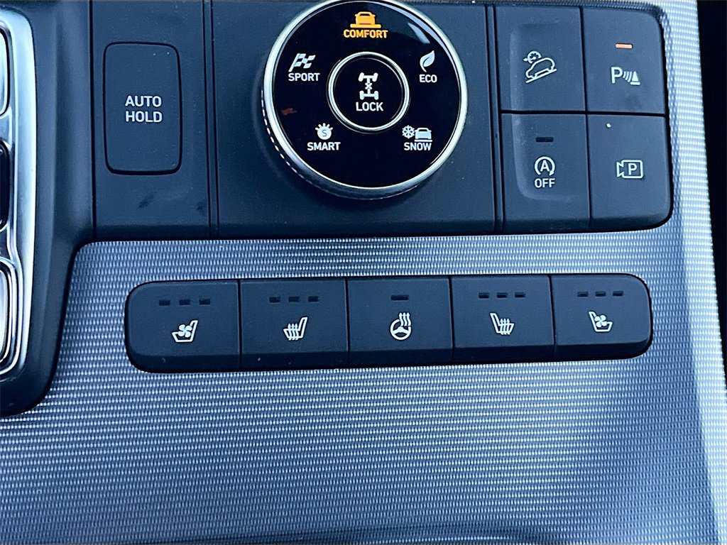 Used 2024 Hyundai Palisade Calligraphy image 21
