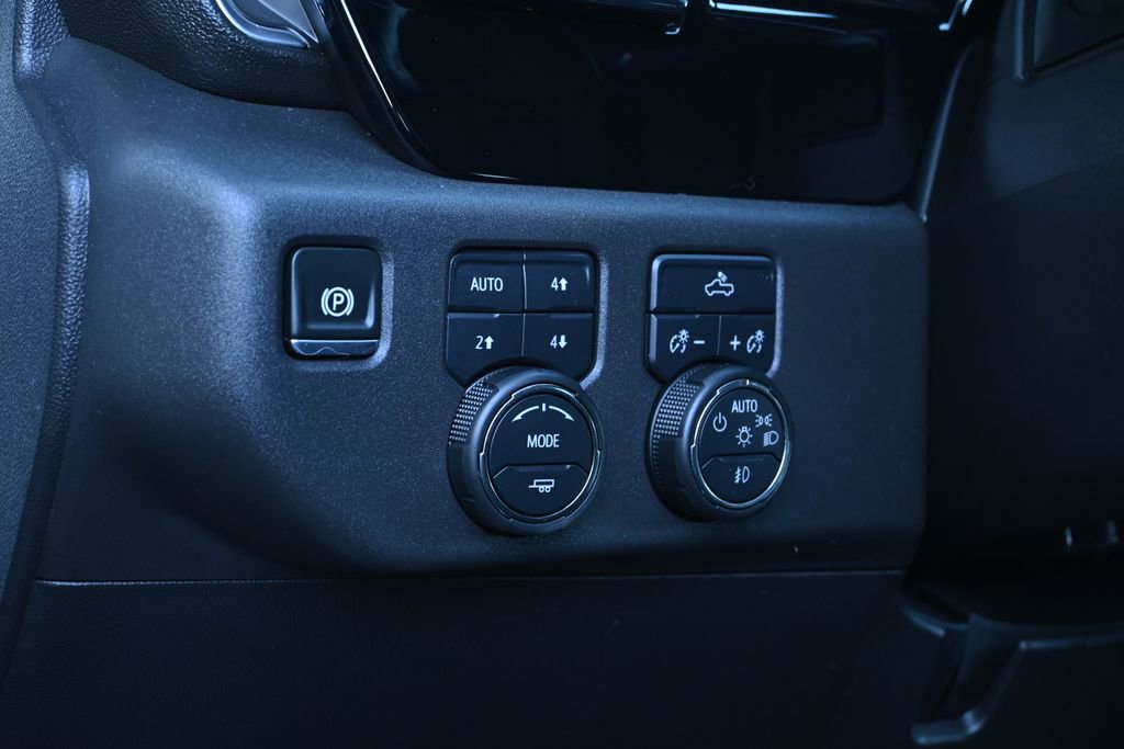 Used 2024 Chevrolet Silverado 1500 LT Trail Boss image 25