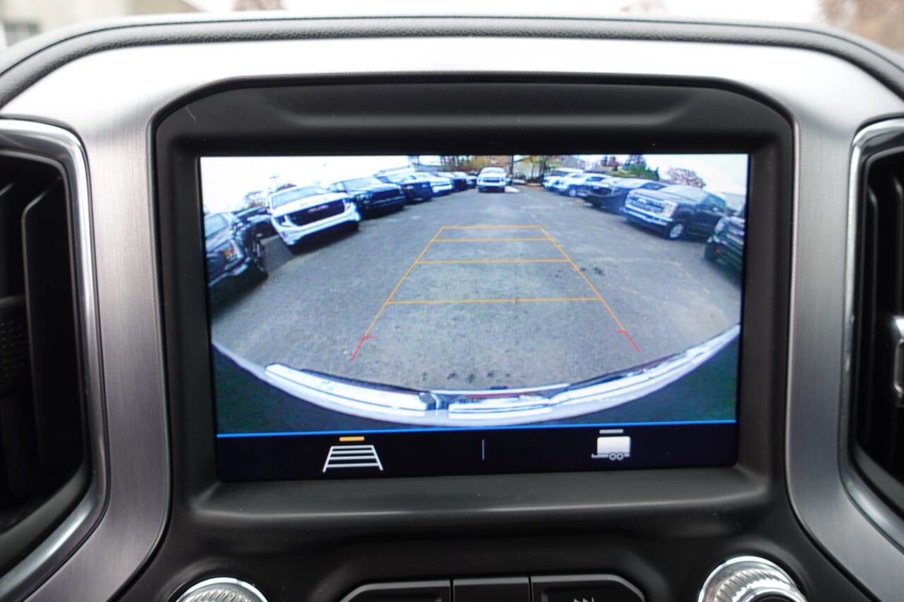 Used 2022 GMC Sierra 1500 SLE w/ X31 Off-Road Package AWD/4WD image 48
