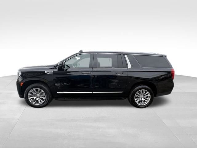 Used 2024 GMC Yukon XL Denali image 12