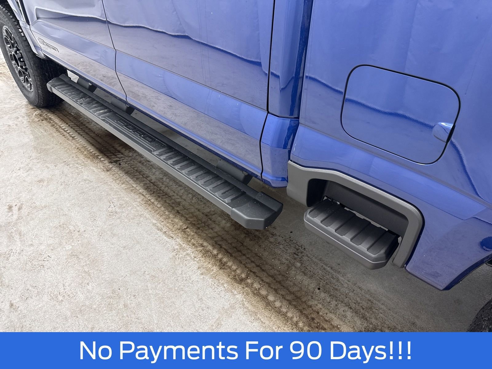 New 2026 Ford F250 Lariat w/ Black Appearance Package image 7