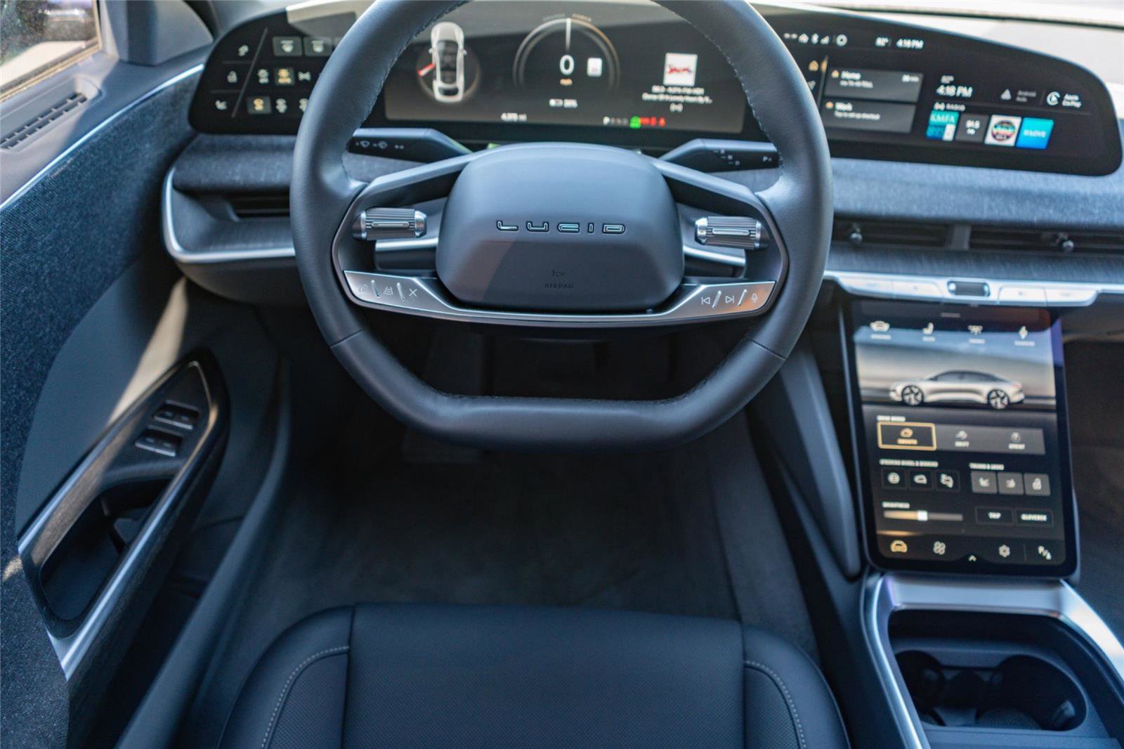 Used 2025 Lucid Air Touring image 23