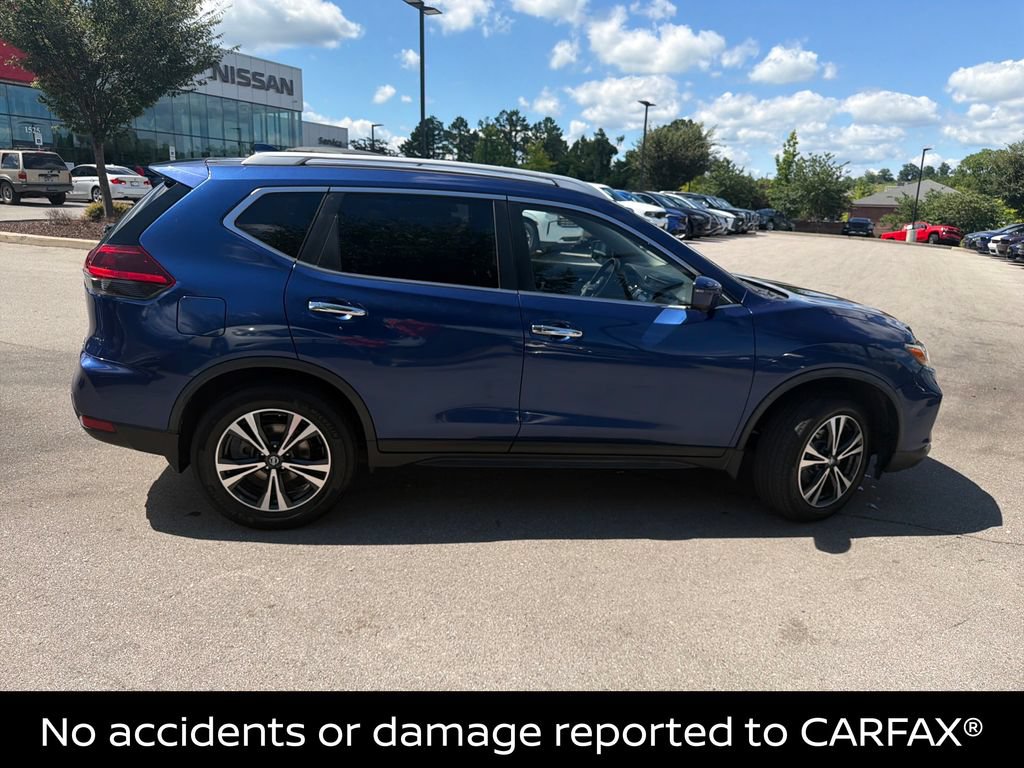 Used 2020 Nissan Rogue SV w/ Premium Package AWD/4WD image 3