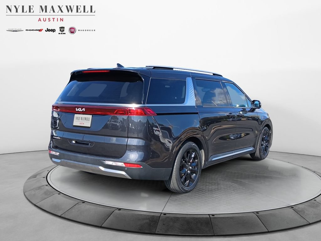 Used 2024 Kia Carnival SX FWD image 16