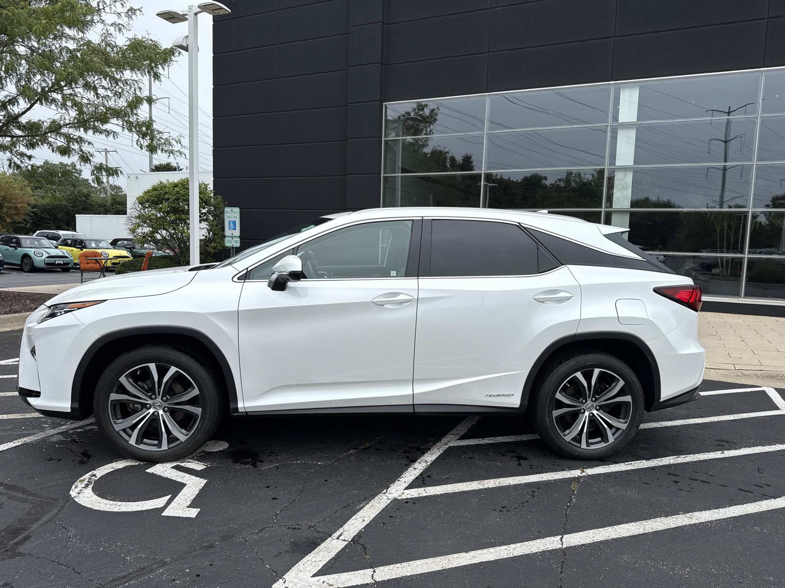 Used 2016 Lexus RX 450h AWD w/ Cold Weather Package image 2