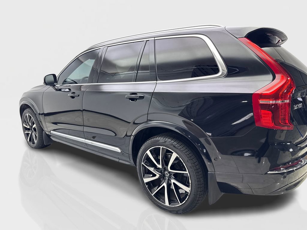 Used 2023 Volvo XC90 B6 Plus image 14