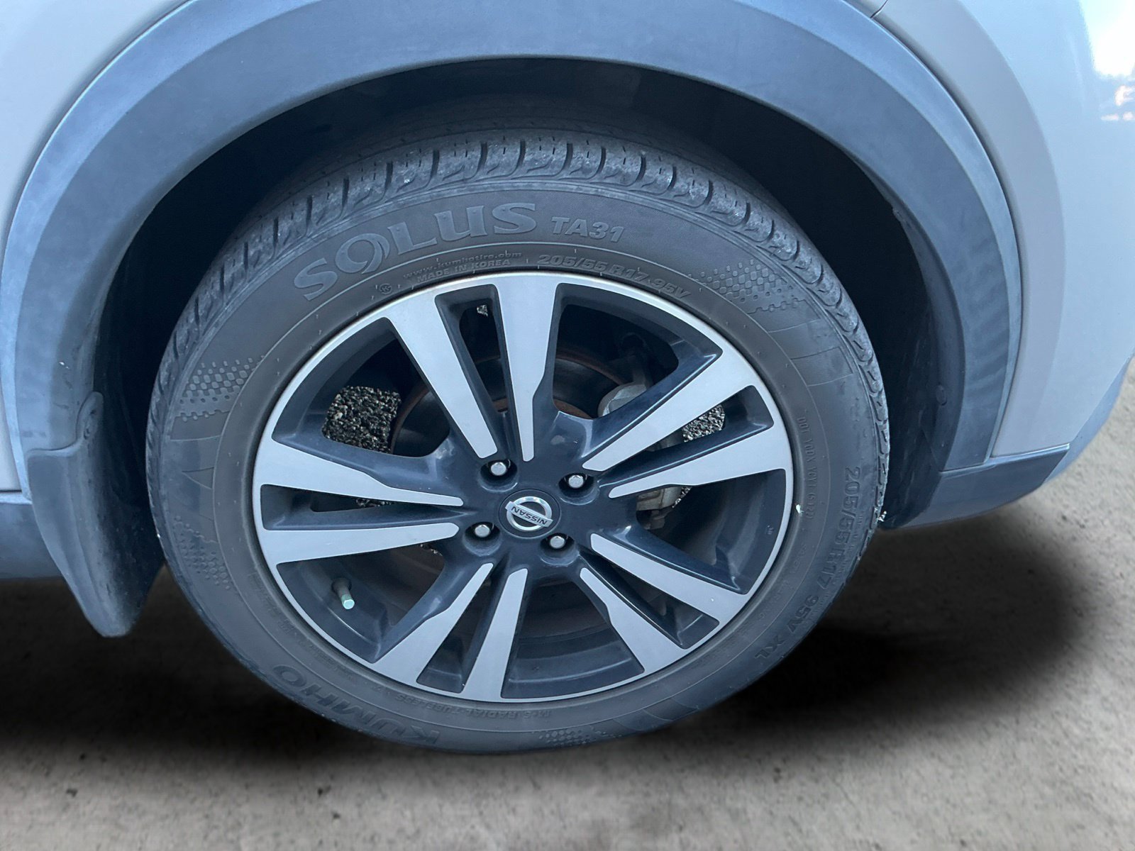 Used 2019 Nissan Kicks SV w/ Exterior Electronics Package FWD image 11