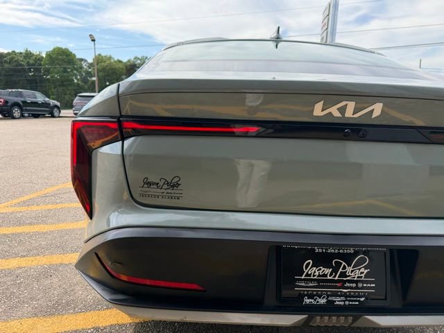 Used 2025 Kia K4 FWD image 9