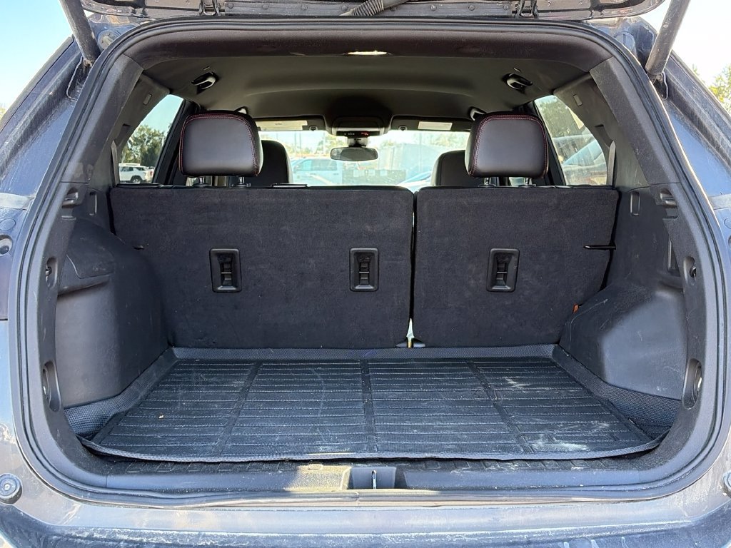 Used 2022 Chevrolet Equinox RS FWD image 7
