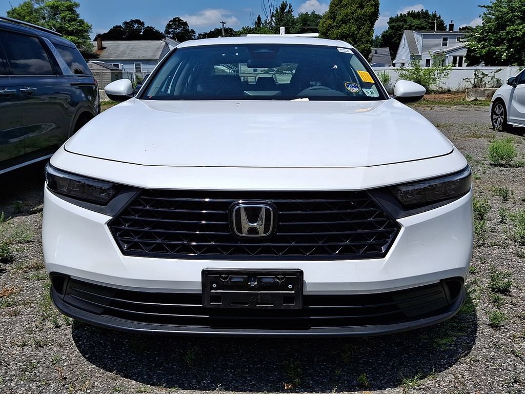 Used 2023 Honda Accord LX image 2