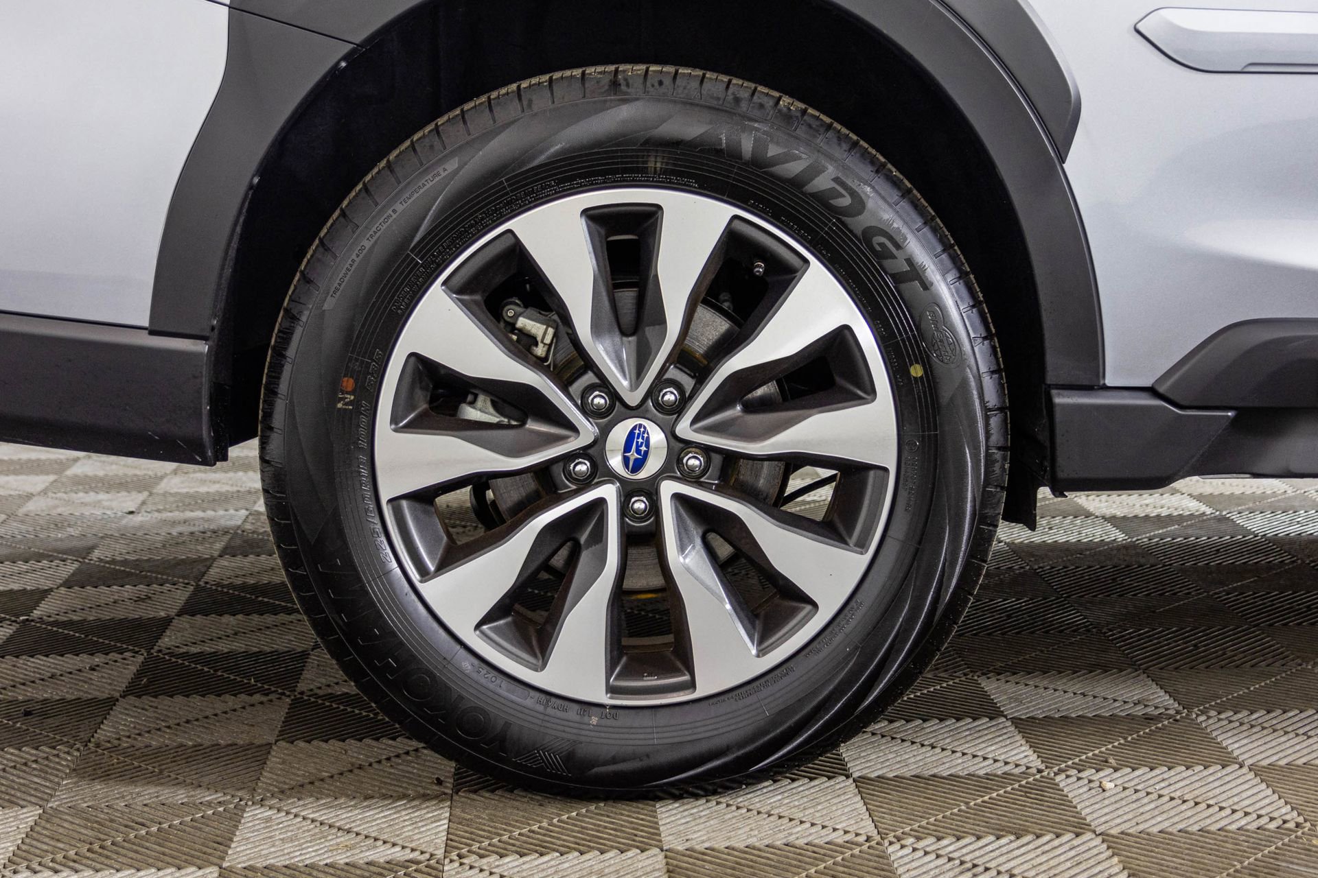 Used 2025 Subaru Outback Touring XT AWD/4WD image 55