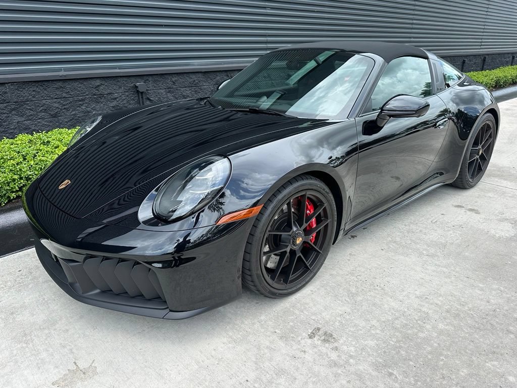 Certified 2026 Porsche 911 Targa 4 GTS AWD/4WD image 7