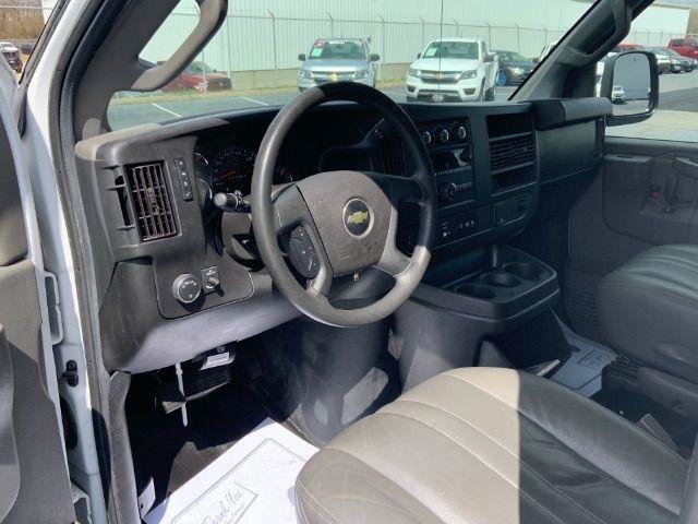 Used 2019 Chevrolet Express 2500 w/ Driver Convenience Package RWD image 10