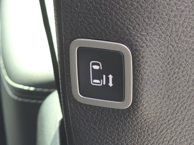 New 2026 Chrysler Pacifica Select image 18