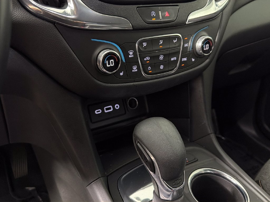 Certified 2023 Chevrolet Equinox LT FWD image 24