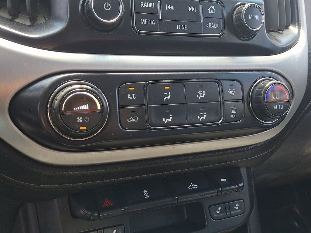 Used 2015 GMC Canyon SLT AWD/4WD image 17