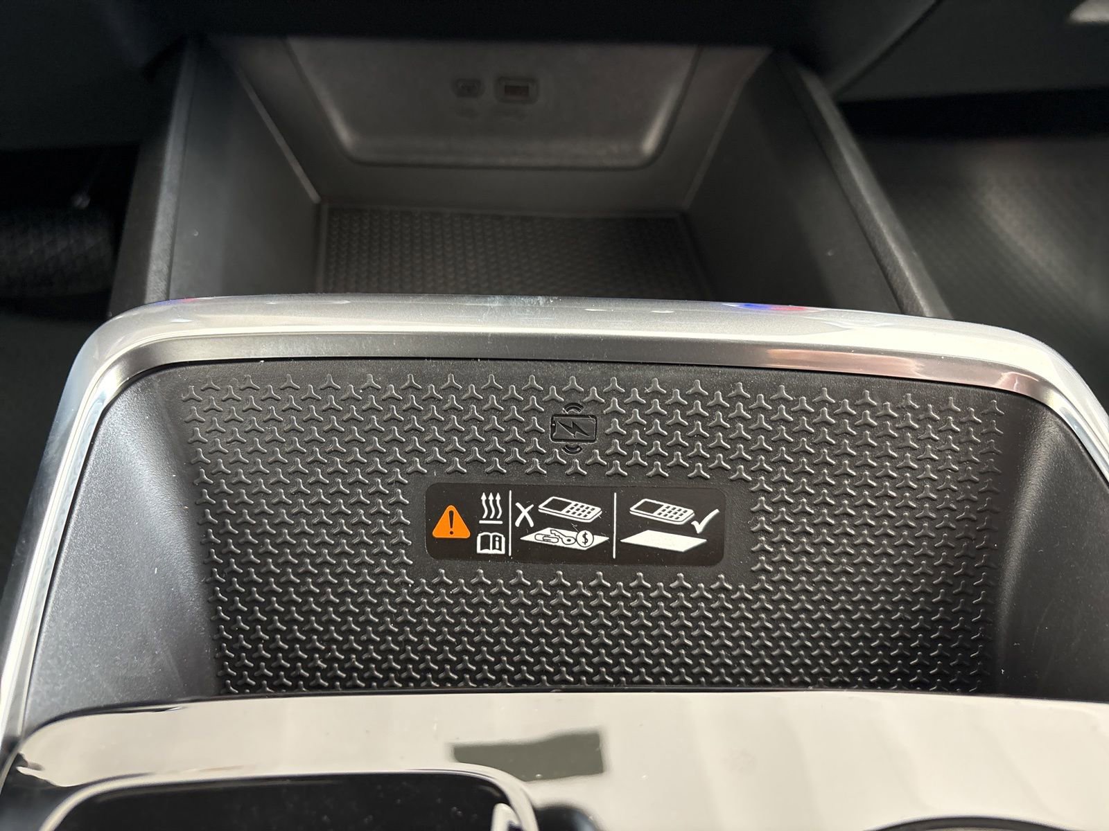 New 2026 Chevrolet Equinox LT w/ Convenience Package II FWD image 28