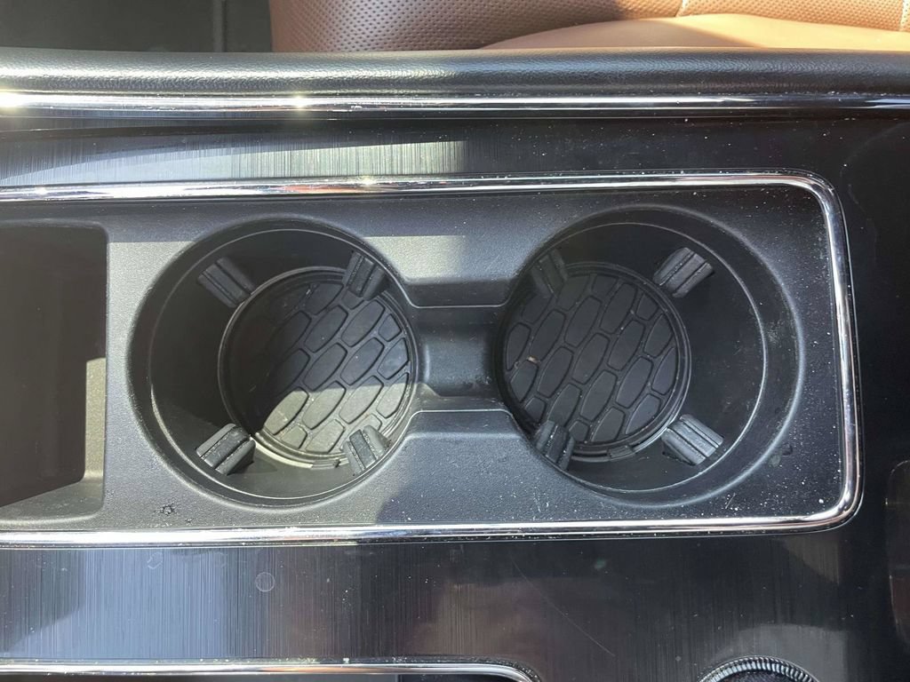Used 2021 Lincoln Aviator Reserve w/ Equipment Group 201A AWD/4WD image 18
