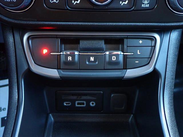 Used 2024 GMC Terrain AT4 w/ Infotainment Package II image 22