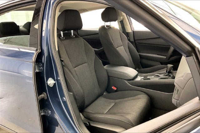 Certified 2024 Honda Accord EX image 7