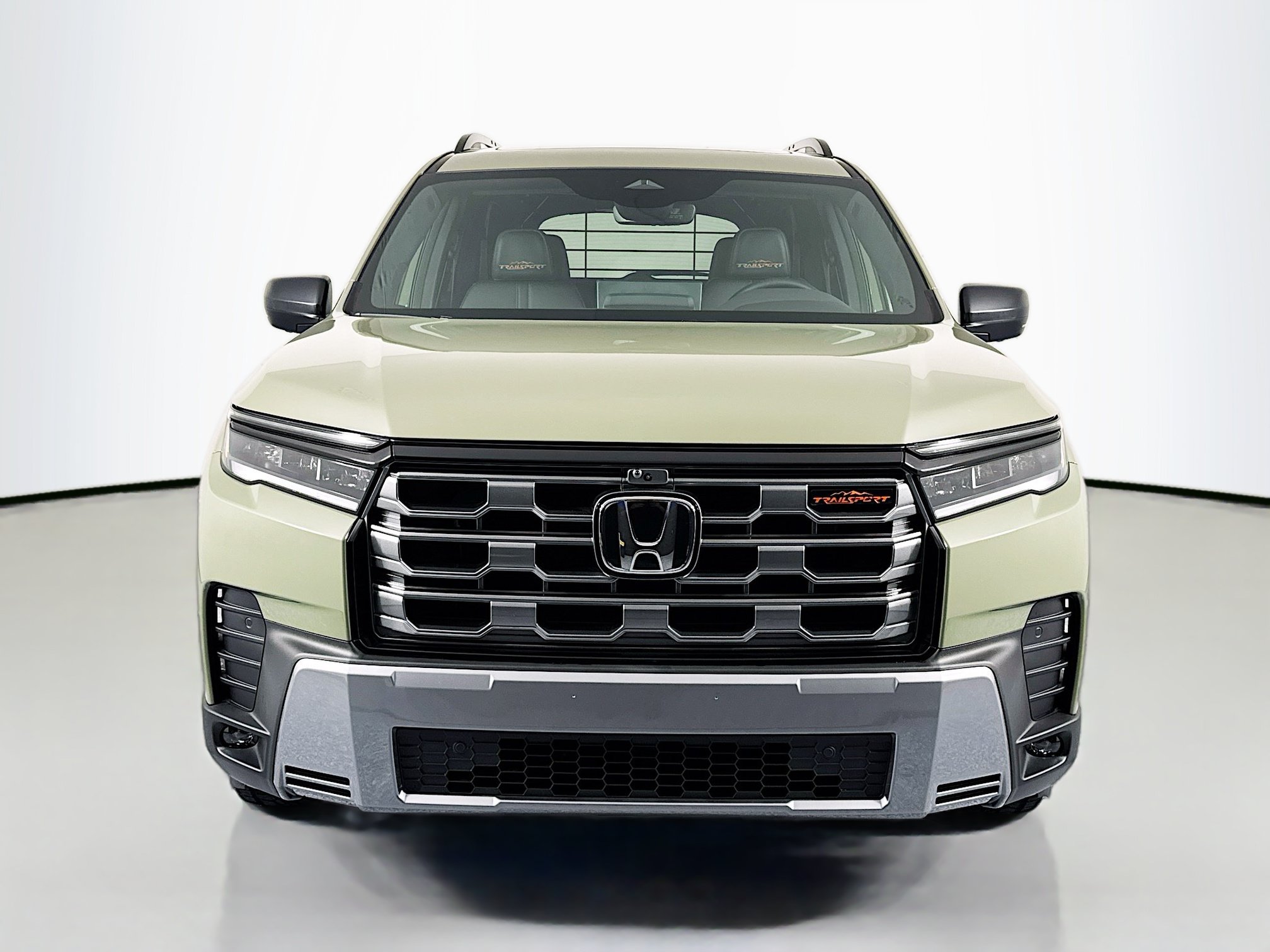 New 2026 Honda Pilot TrailSport image 2
