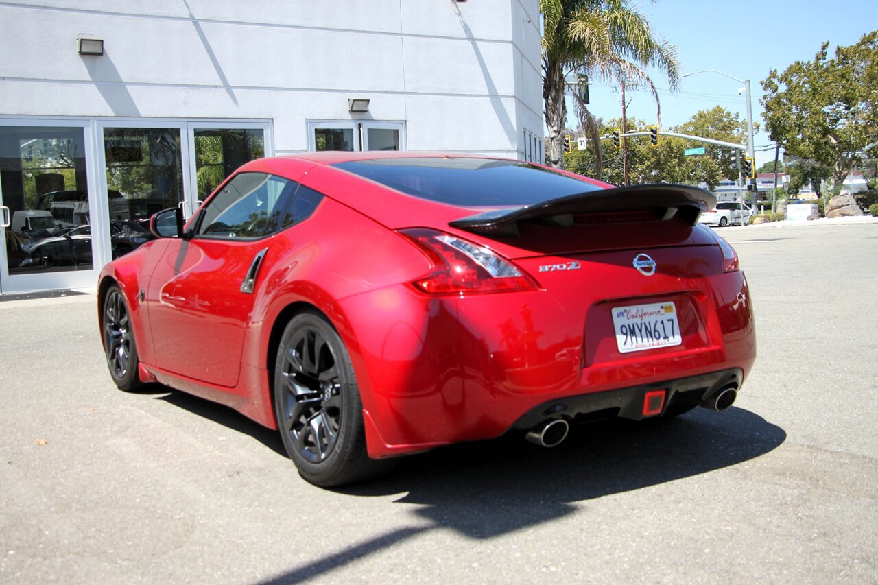 Used 2019 Nissan 370Z Coupe RWD image 6