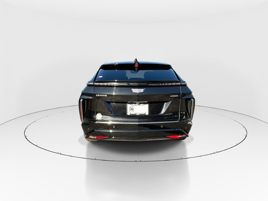 Used 2024 Cadillac Lyriq Luxury RWD image 7