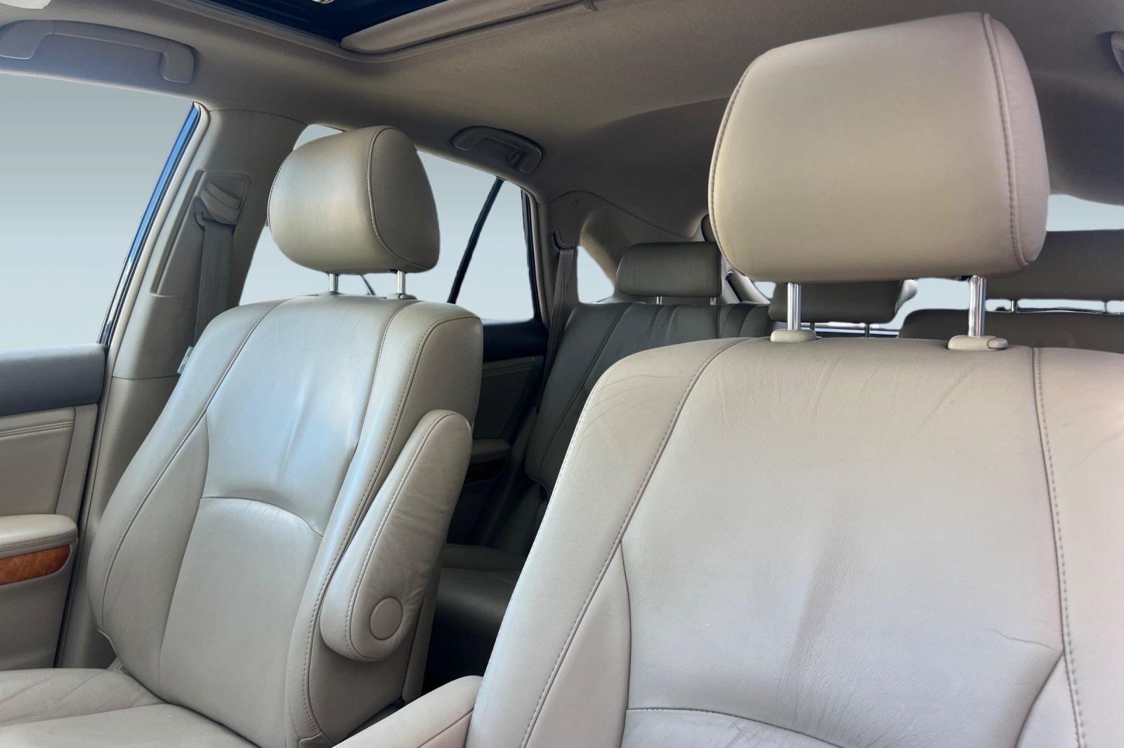 Used 2005 Lexus RX 330 AWD image 26