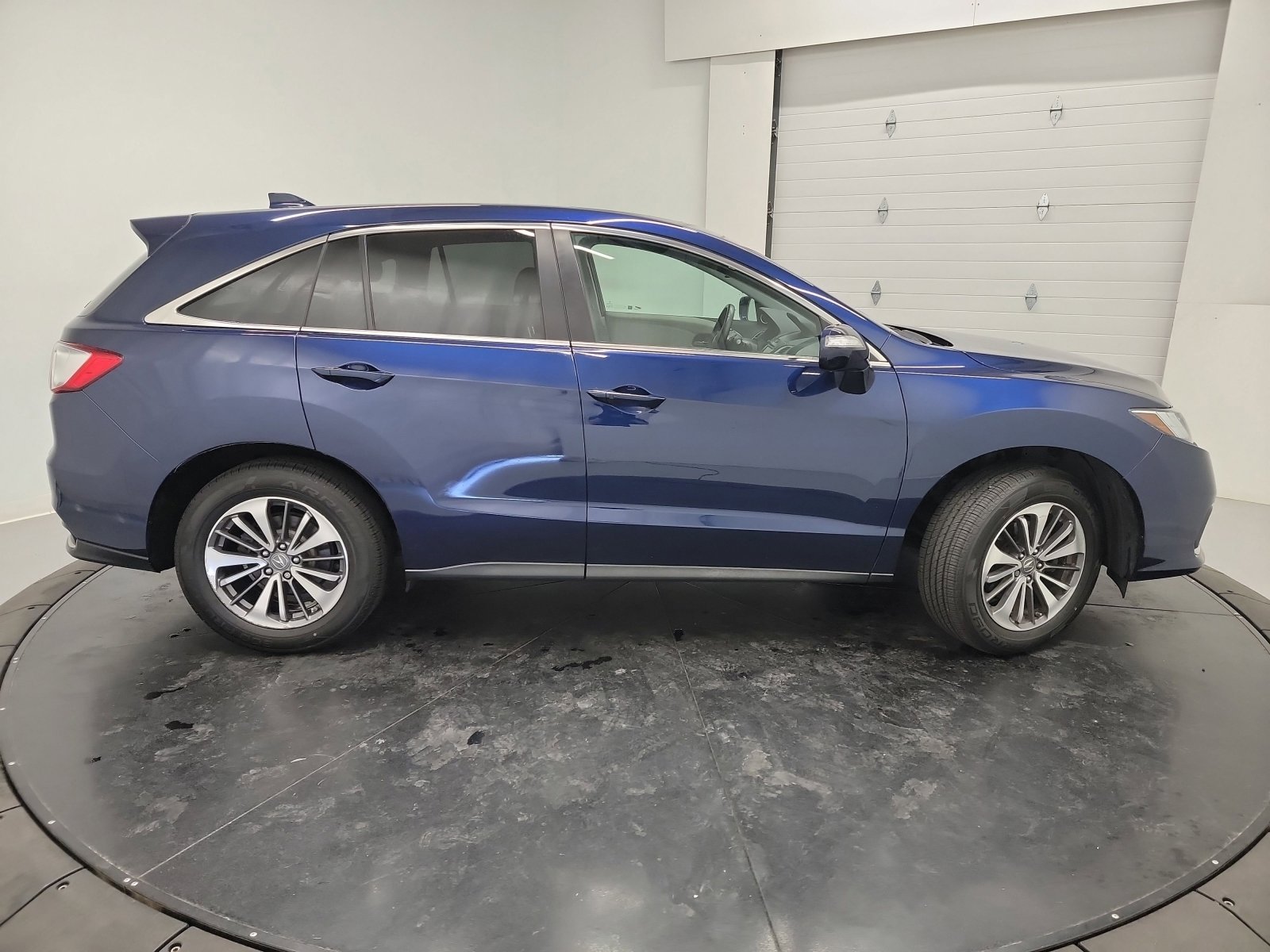 Used 2018 Acura RDX AWD w/ Advance Package image 11