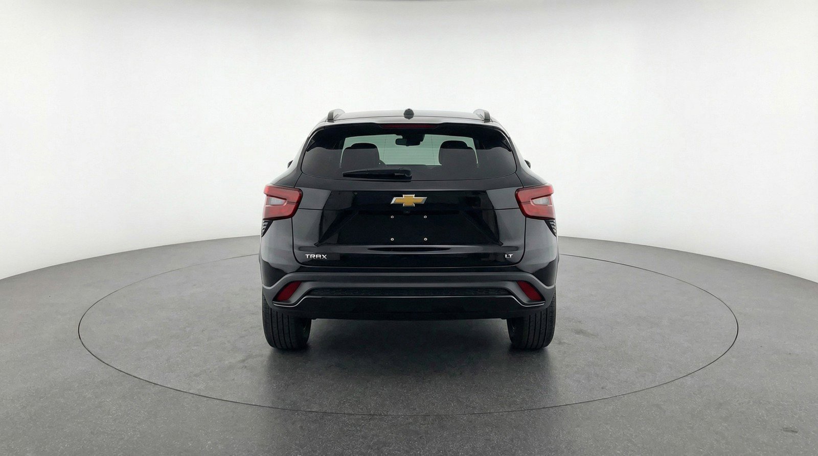 Used 2025 Chevrolet Trax LT FWD image 7