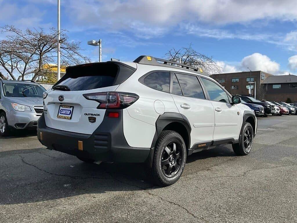 Certified 2025 Subaru Outback Wilderness AWD/4WD image 8