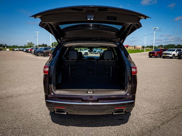 Used 2021 Chevrolet Traverse Premier image 13