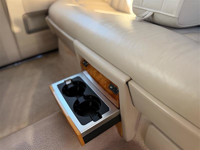Used 2006 Rolls-Royce Phantom Sedan RWD image 62