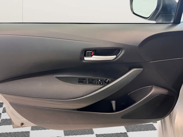 Used 2020 Toyota Corolla LE w/ Protection Package FWD image 15
