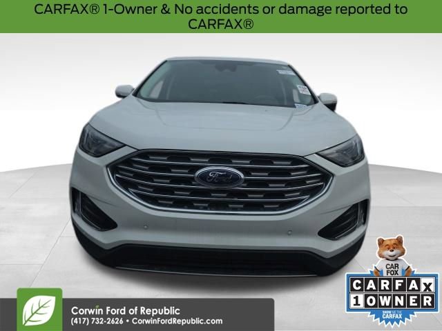 Used 2023 Ford Edge Titanium AWD/4WD image 3