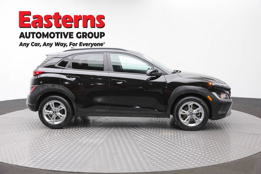Used 2022 Hyundai Kona SEL w/ Convenience Package AWD/4WD image 4