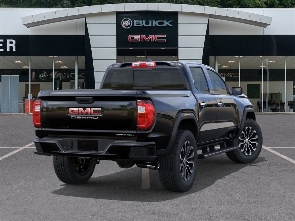 New 2026 GMC Canyon Denali image 4
