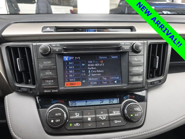 Used 2013 Toyota RAV4 XLE image 9
