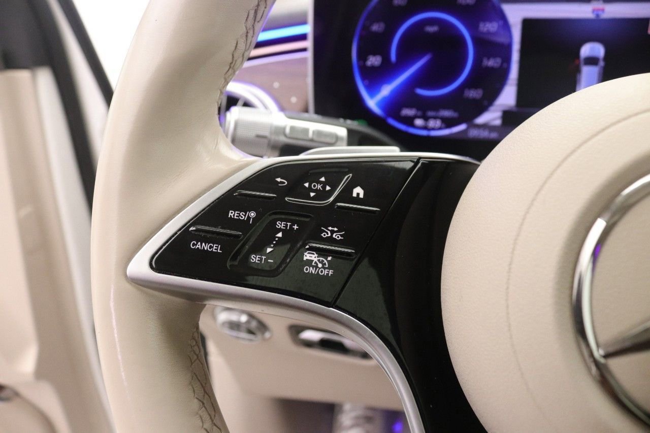 Certified 2023 Mercedes-Benz EQS 450+ SUV image 13