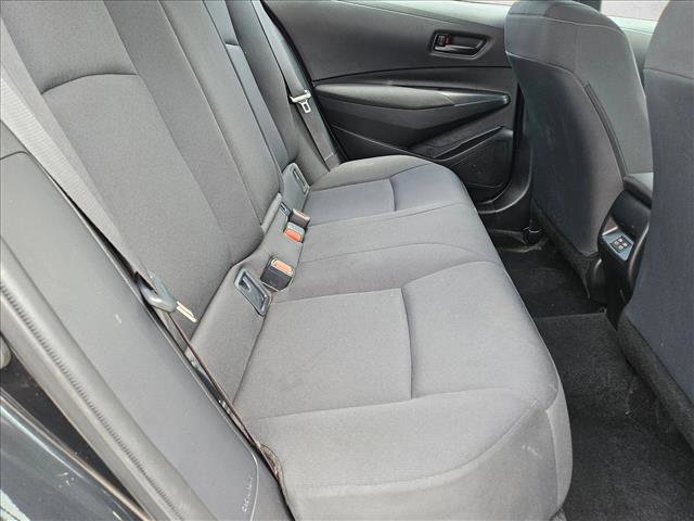 Used 2025 Toyota Corolla LE FWD image 18