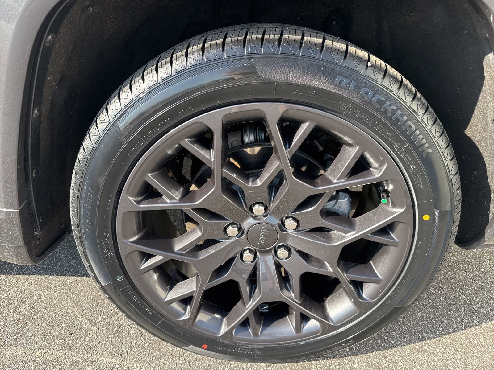 Used 2024 Jeep Grand Cherokee L Summit w/ Advanced Protech Group IV image 9