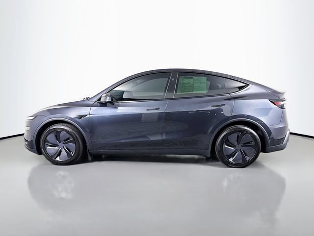 Used 2026 Tesla Model Y 2WD image 4