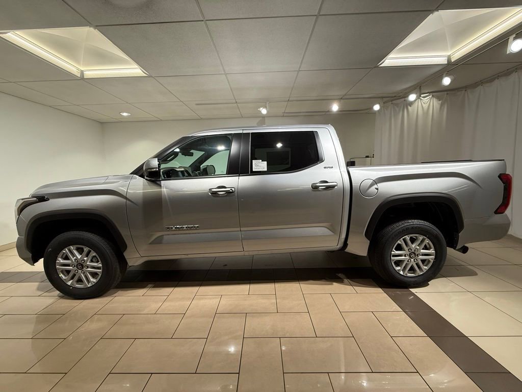 New 2026 Toyota Tundra SR5 image 2