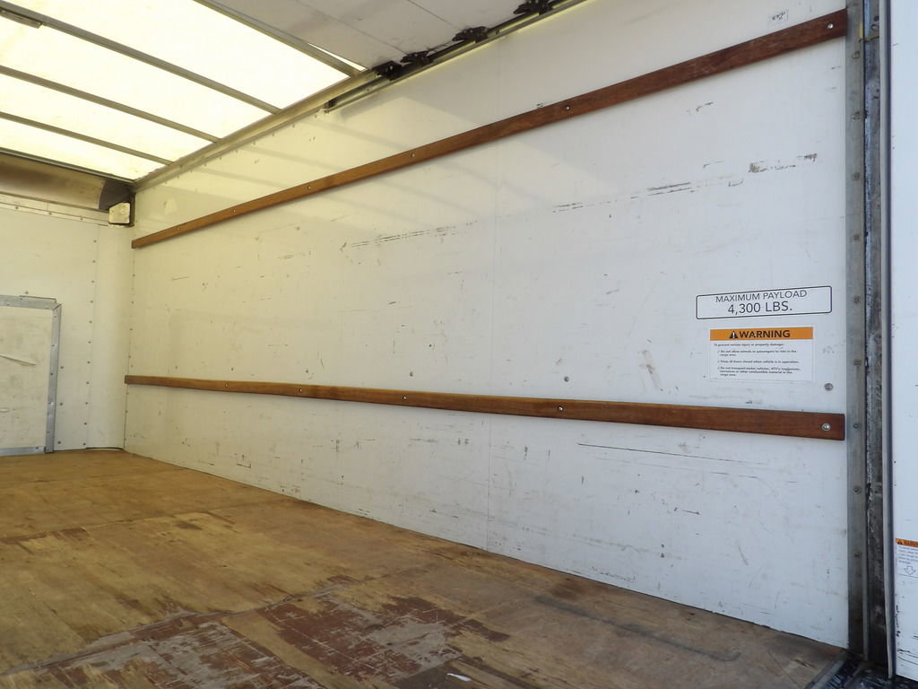 Used 2021 Ford E-350 and Econoline 350 Super Duty RWD image 32