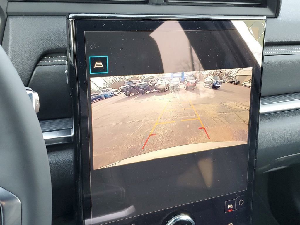 New 2025 GMC Terrain Elevation w/ Elevation Premium Package image 27