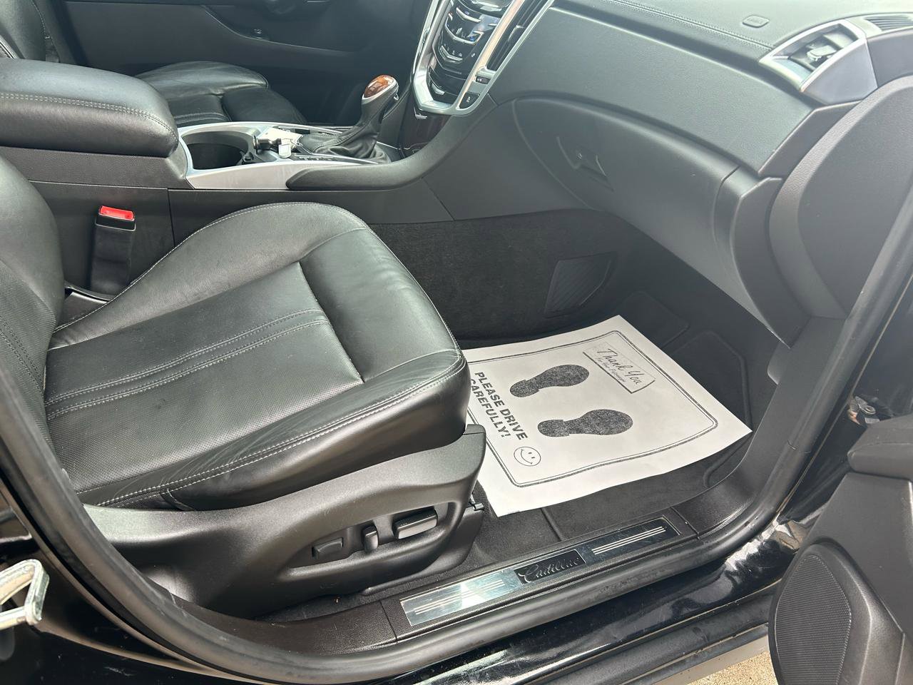 Used 2015 Cadillac SRX Luxury w/ Driver Awareness Package AWD/4WD image 12