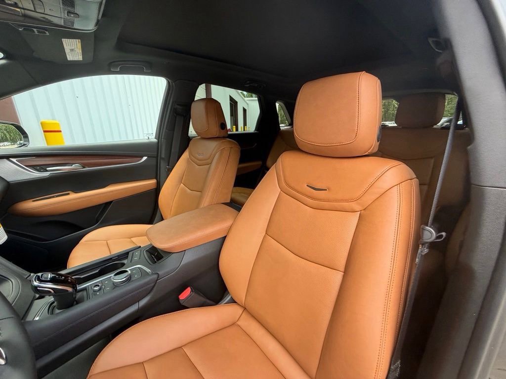 New 2026 Cadillac XT5 Premium Luxury w/ Driver Assist Package FWD image 13