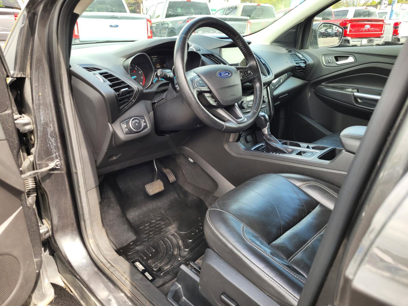 Used 2017 Ford Escape Titanium w/ Equipment Group 301A image 11
